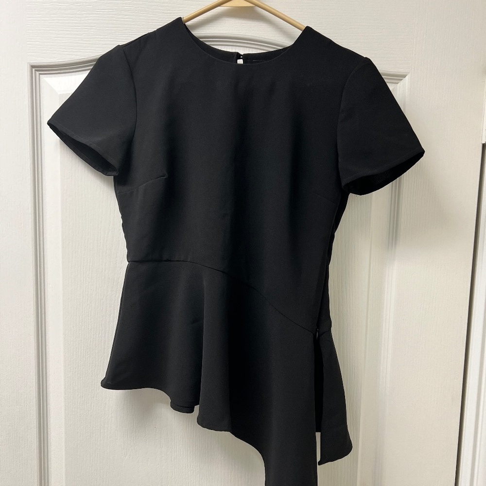 Black & White asymmetrical short sleeve top